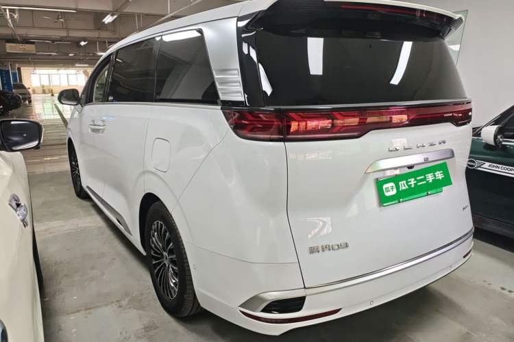 Used Denza D9 2022 DM-i 970 Four-Wheel Drive Flagship Model