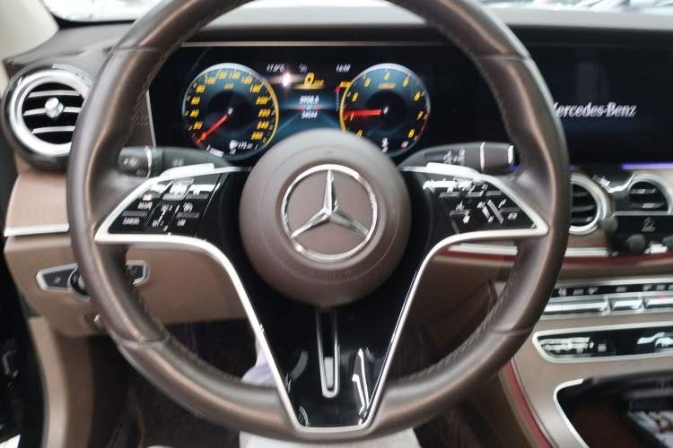 Used Mercedes-Benz E-Class 2023 Updated E 300 L Luxury Edition