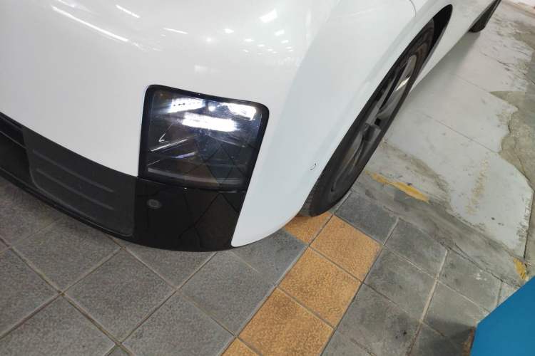 Used Li Auto MEGA 2025 Home Family Special Edition