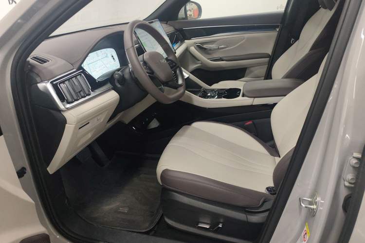 Used BYD Song PLUS New Energy 2025 DM-i Smart Drive 112KM Prestige Model
