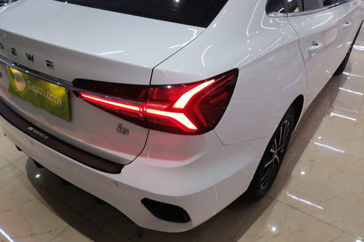 Used Roewe i5 2021 1.5L CVT Diamond Edition