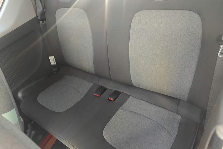 Used Wuling Hongguang MINIEV 2022 Macaron Premium Model – Lithium Iron Phosphate