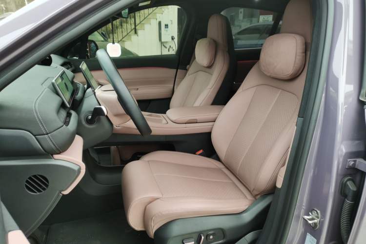 Used Nio EC6 2023 75 kWh
