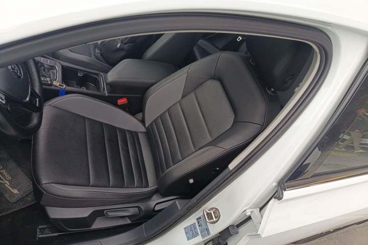 Used Volkswagen Sagitar 2020 200TSI DSG Comfort Version China VI Standard
