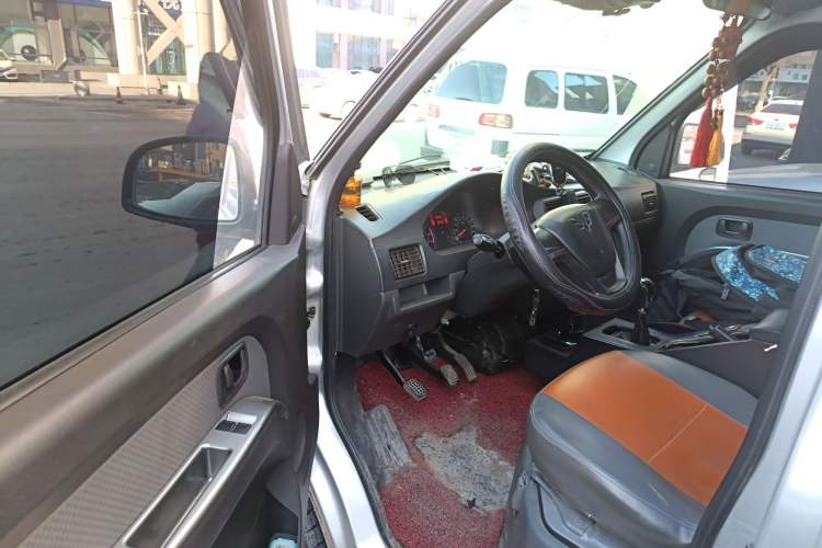 Used Wuling Rongguang 2019 1.5L Extended Basic Version
