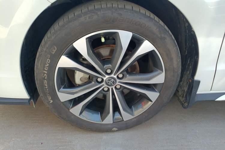 Used Toyota Granvia 2024 2.5L Hybrid Prestige ULTRA Edition