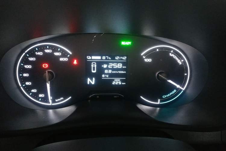 Used Wuling Hongguang New Energy 2024 All-Electric Model 300KM Practical Version
