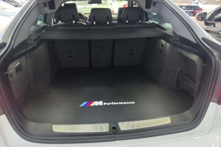 Used BMW 3 Series GT 2019 320i Sport Edition
