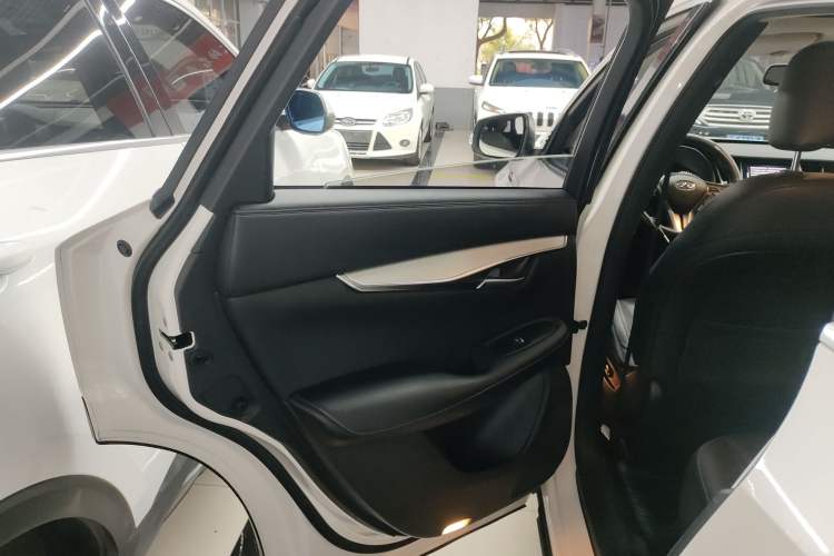 Used Infiniti QX50 2020 Revised Version 2.0T Two-Wheel Drive Fashion Edition
