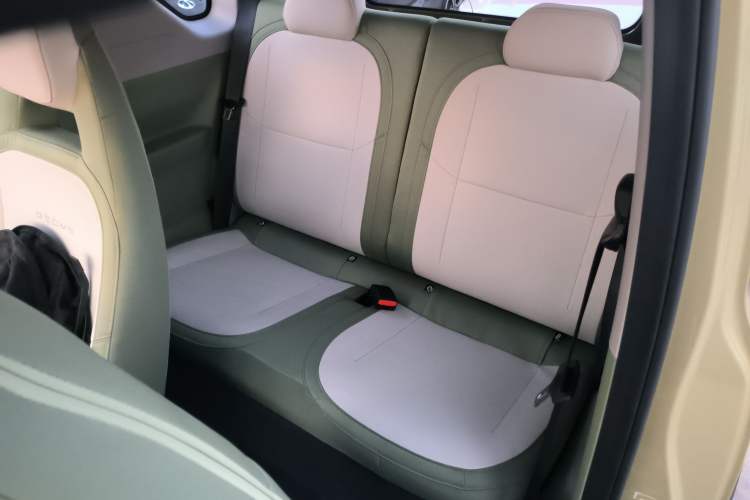 Used  Panda 2025 210km Panda Rider
