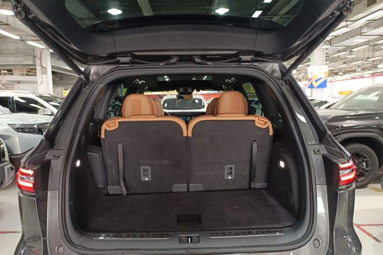 Used Li Auto ONE 2021 Extended-Range 6-Seater Version
