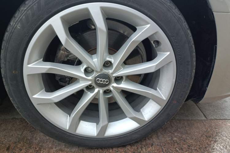 Used Audi A4L 2018 30th Anniversary Edition 40 TFSI Fashion Model