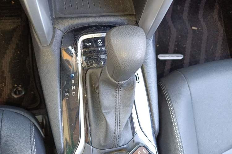 Used Toyota Corolla Cross 2024 2.0L Luxury Edition
