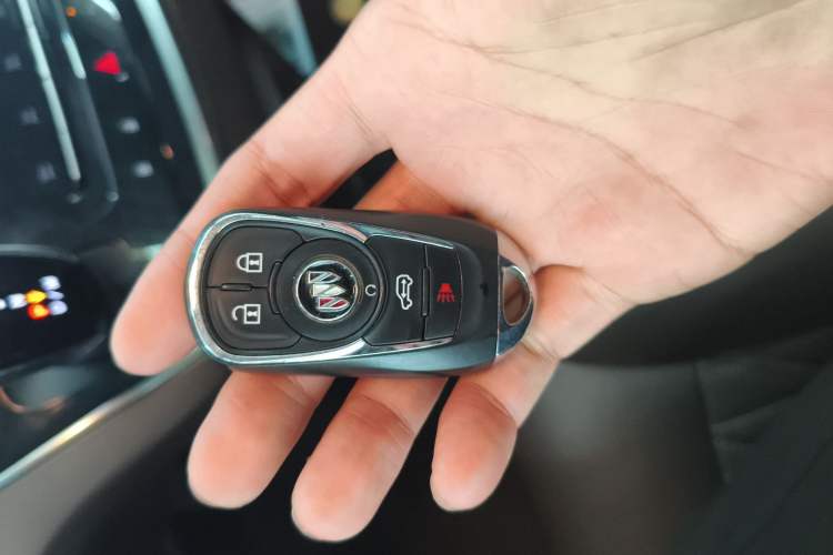 Used Buick GL8 2022 Land Business Class 652T Luxury Model
