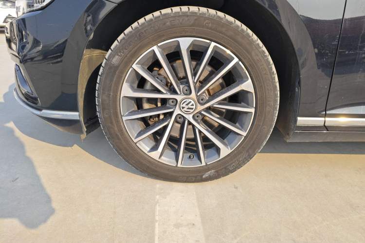 Used Volkswagen Magotan 2020 330TSI DSG Luxury Edition
