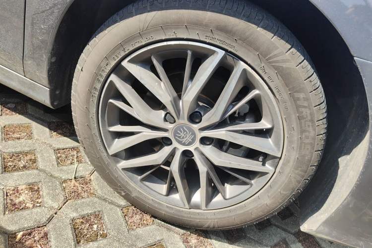 TDK.VehicleDetails.img