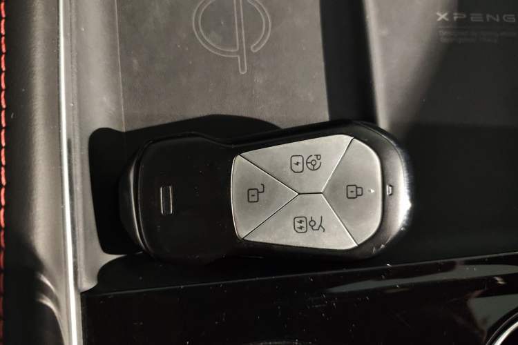 Used XPeng P7 2023 P7i 702 Pro
