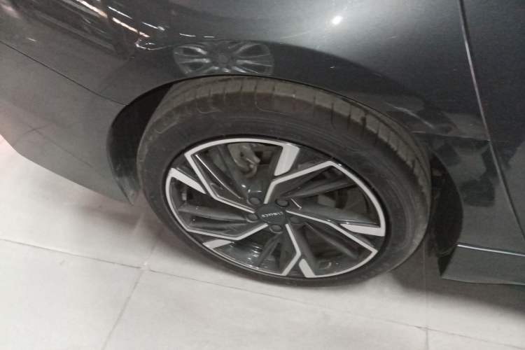 Used Lynk & Co 03 2025 1.5TD DCT Champion Edition Pro
