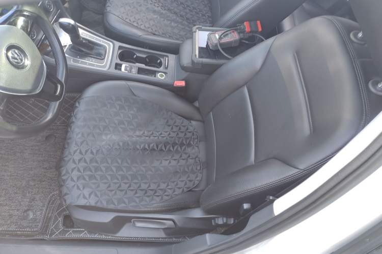 Used Volkswagen Golf 2015 1.6L Automatic Comfort Model
