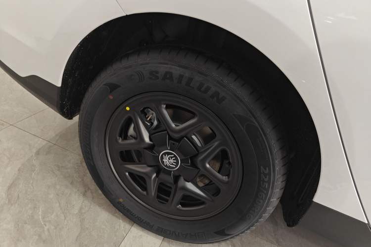 Used BYD Qin PLUS 2025 DM-i Smart Drive 55KM Leading Model