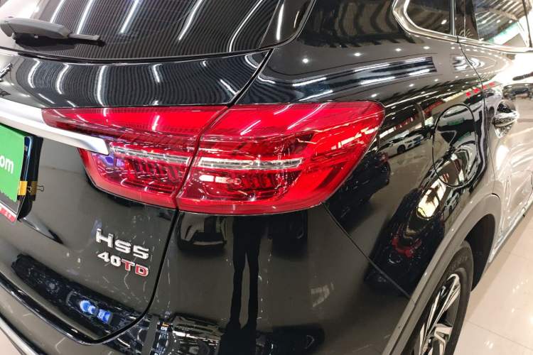 Used Hongqi HS5 2022 Revised Version 2.0T Smart Connect Flagship Edition
