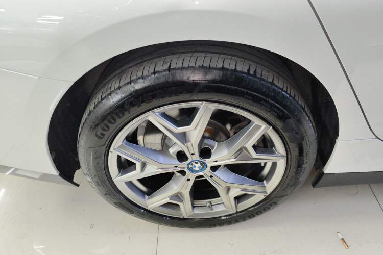 Used BMW i3 2024 eDrive 35 L
