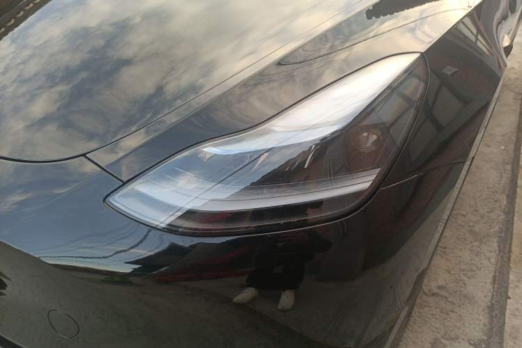 Used Tesla Model Y 2024 Rear-Wheel-Drive Version
