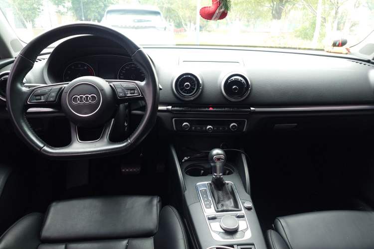 Used Audi A3 2018 30th Anniversary Edition Limousine 35 TFSI Sport Model
