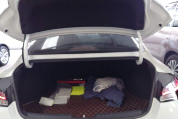 Used Hyundai Elantra 2023 1.5L CVT LUX Prestige Edition