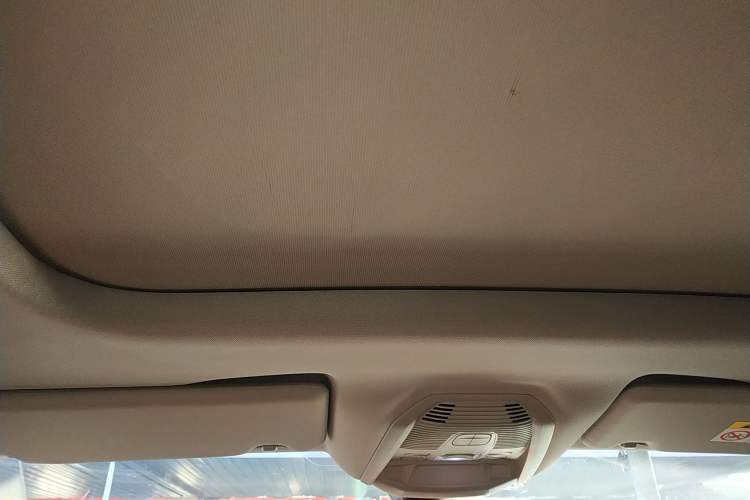 Used Citroen C5 AIRCROSS 2017 380THP Luxury Version