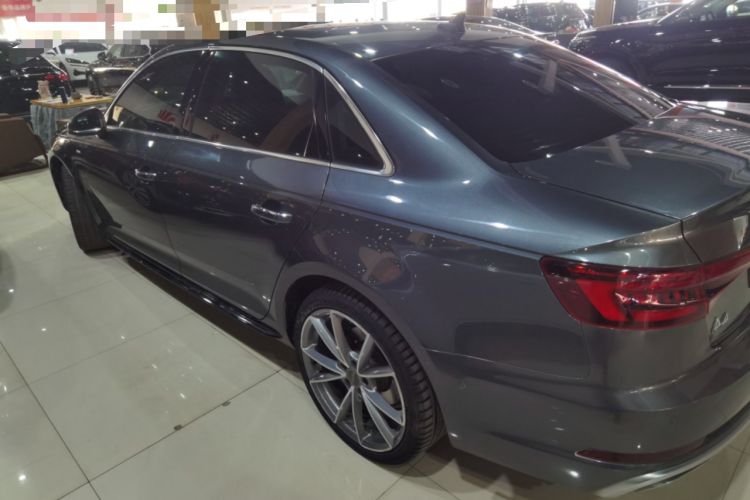 Used Audi A4L 2019 40 TFSI Fashion Edition China VI Emission Standard
