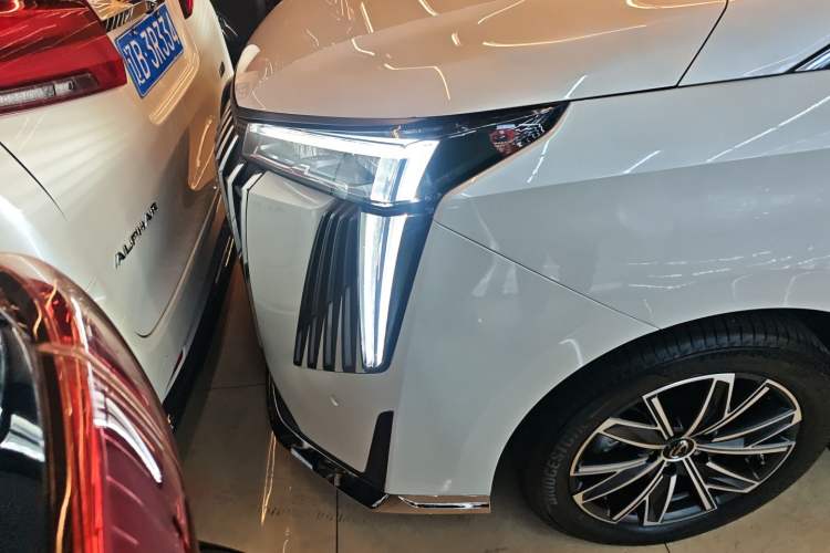 Used GAC Trumpchi M8 2024 Master Series 400T Prestige Edition
