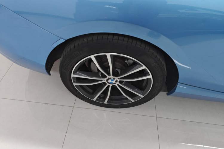 Used BMW 2 Series 2018 220i Convertible Coupe Sports Design Package
