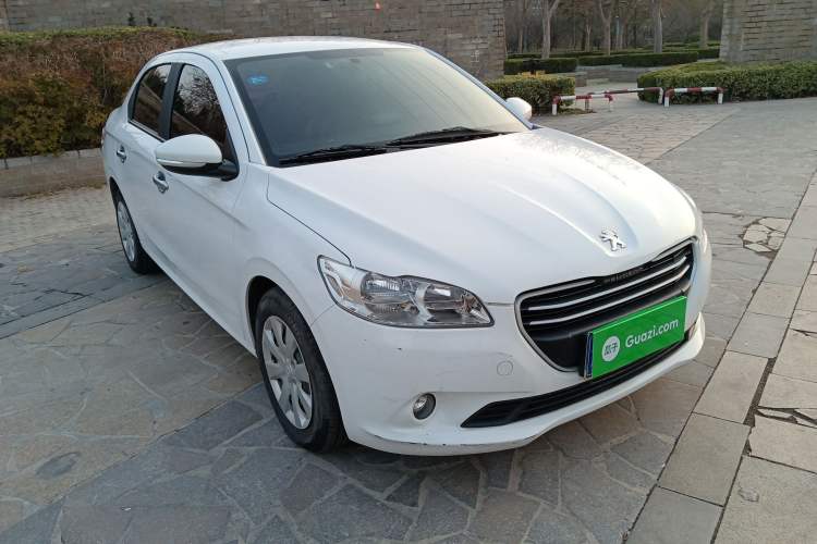 Used Peugeot 301 2016 1.6L Manual Comfort Edition

