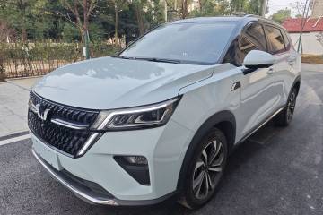 Used Wuling Asta 2022 2.0L DHT Electric-Speed Version