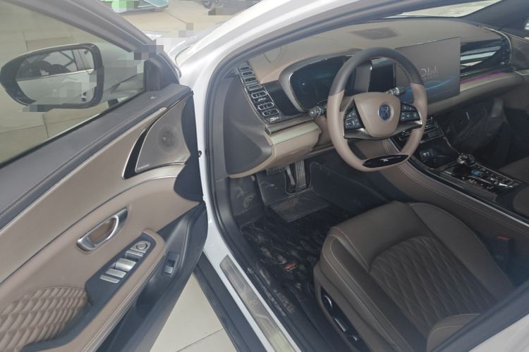 Used BYD Han 2023 EV Champion Edition 605KM Front-Drive Premium Model
