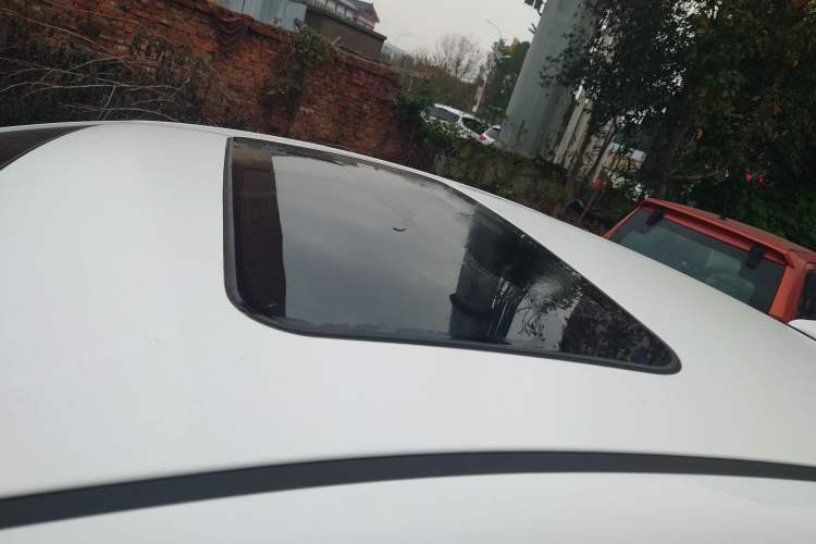 Used Hyundai Elantra 2016 1.6L Automatic ZhiXuan – Elite Version
