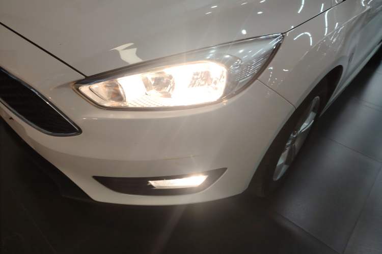 Used Ford Focus 2017 Hatchback 1.6L Manual Comfort Plus SmartDrive Edition