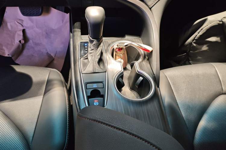 Used Toyota Camry 2022 2.0GVP Premier Edition