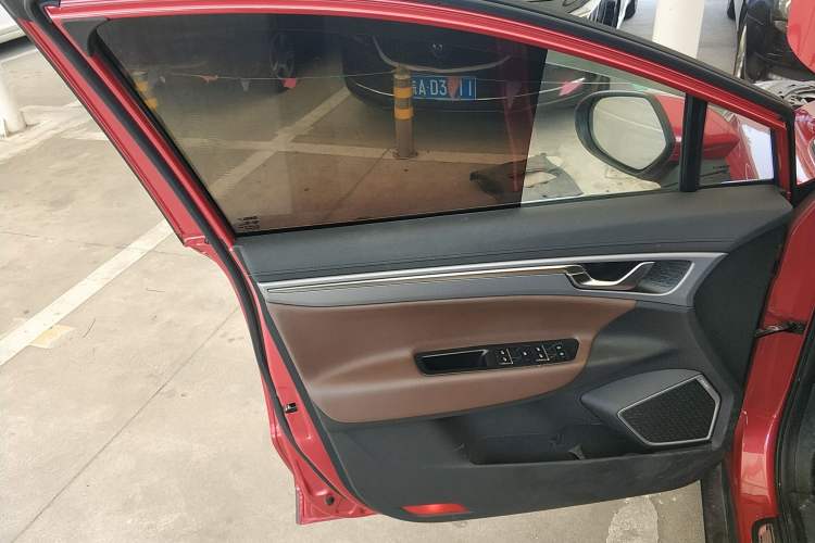 Used Geely Auto Emgrand GS 2018 Lingchao Edition 1.4T Automatic ZhenShang Smart Connectivity Model
