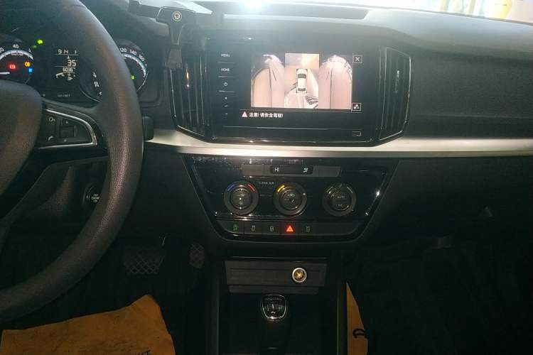 Used Skoda Kamiq 2020 1.5L Automatic Comfort Edition
