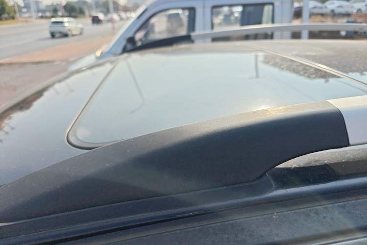 Used FORTHING Joyear X5 2016 1.6L manual luxury version
