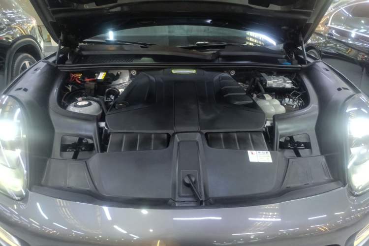 Used Porsche Cayenne 2019 Cayenne E-Hybrid 2.0T
