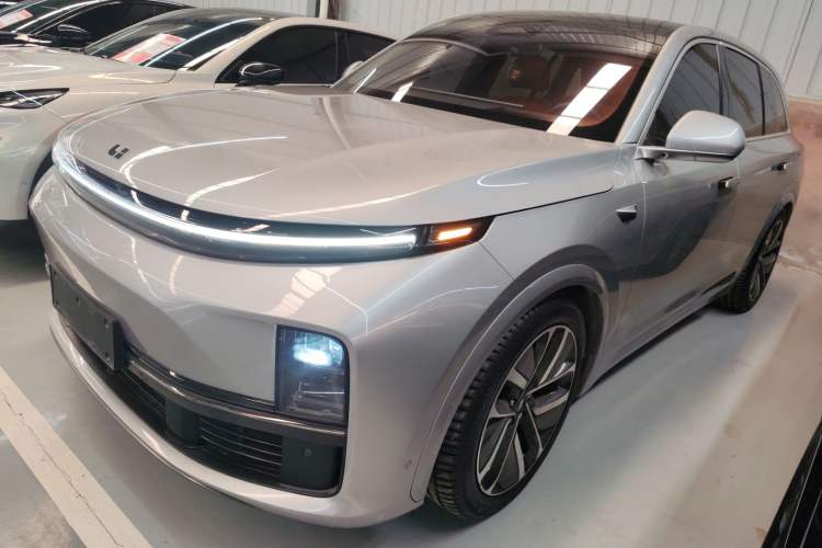 Used Li Auto L7 2023 Pro Model
