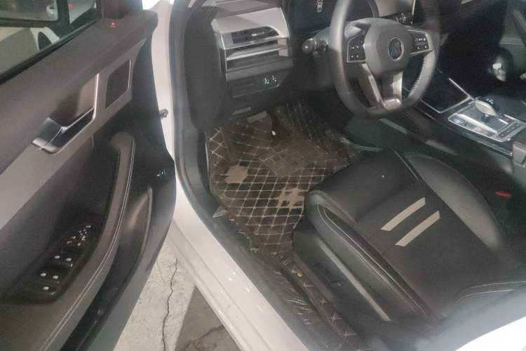 Used BYD Qin Pro New Energy 2019 DM Super Edition 1.5TI Automatic Smart Connect Speedy Model China VI Standard
