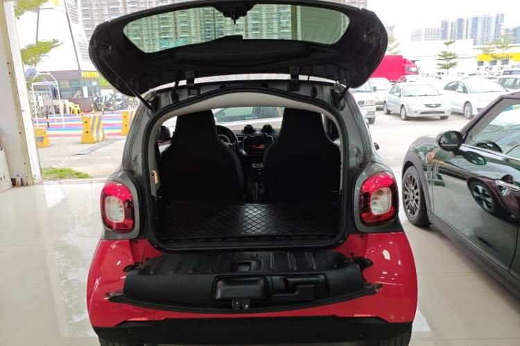 Used  fortwo 2018 1.0L 52kW Hardtop Passion Edition China V Standard
