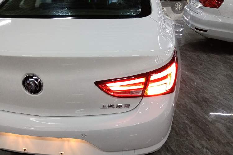 Used Buick Verano 2018 Sedan 15S Automatic Leading Model