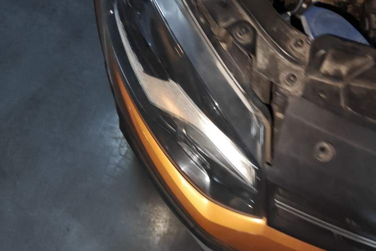 Used Volkswagen Polo 2014 1.6L Cross Polo Automatic