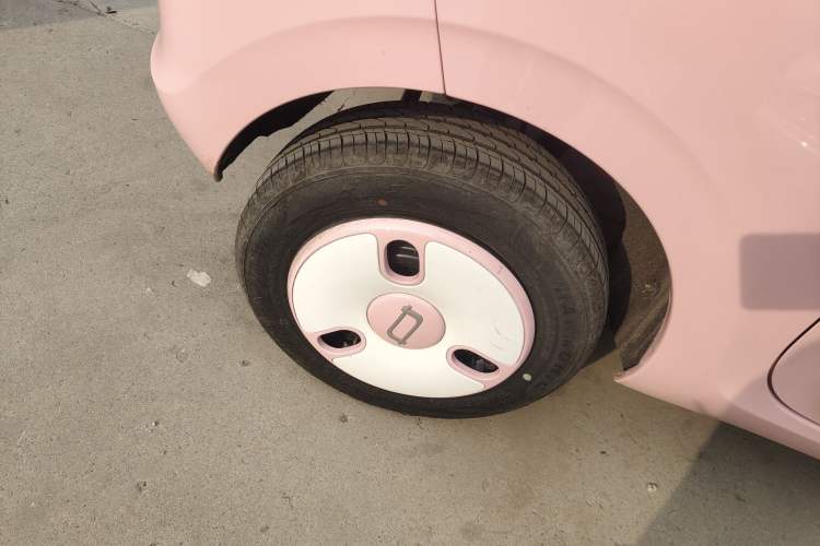 Used Bestune Pony 2026 Model 222km Elegant Horse