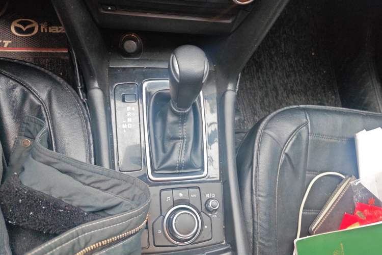 Used Mazda Mazda 3 Axela 2017 Sedan 1.5L Automatic Luxury Model Emission Standard China V
